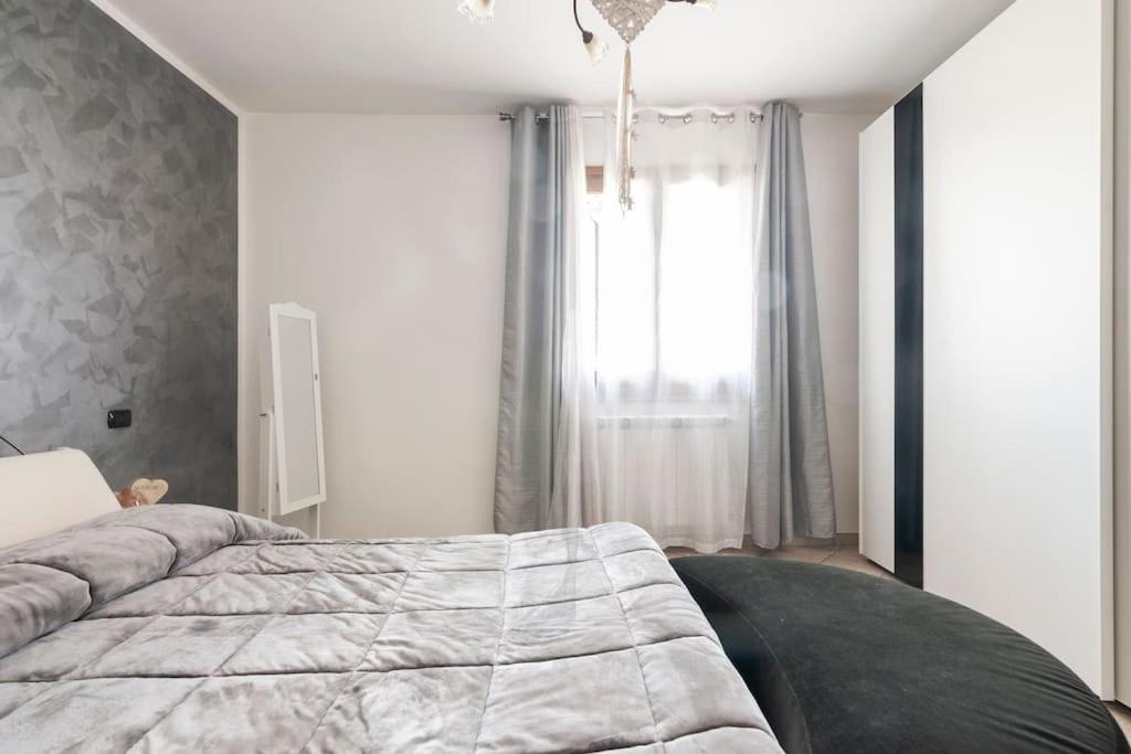 Villa Delle Stelle Con Piscina 莱韦拉诺 外观 照片