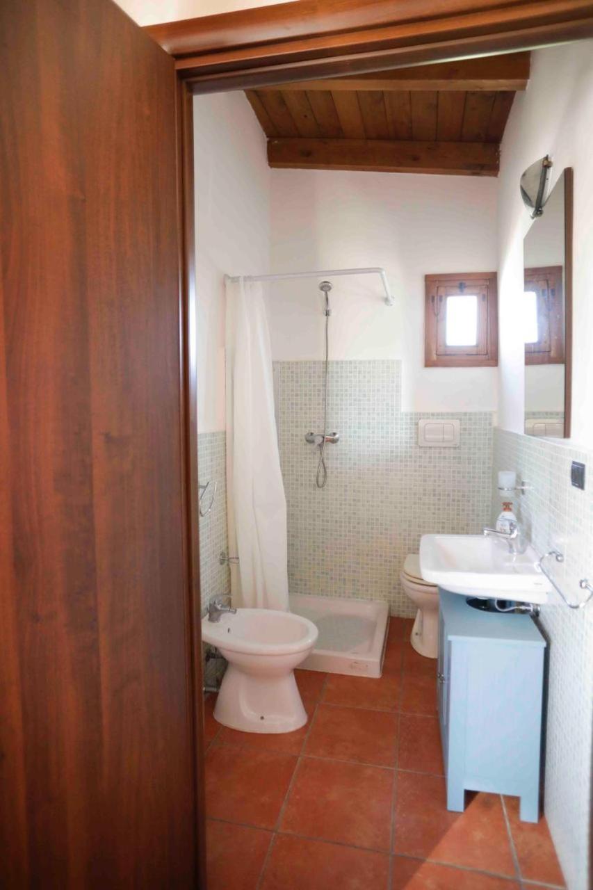 Villa Delle Stelle Con Piscina 莱韦拉诺 外观 照片