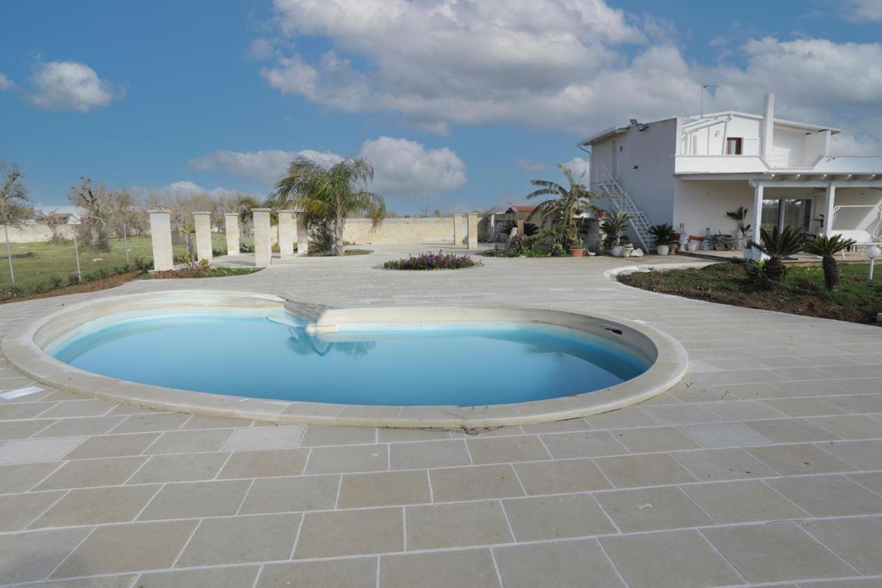 Villa Delle Stelle Con Piscina 莱韦拉诺 外观 照片